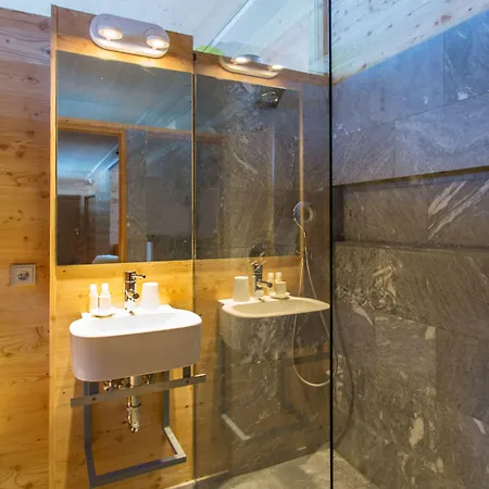 Alpenlofts 아파트