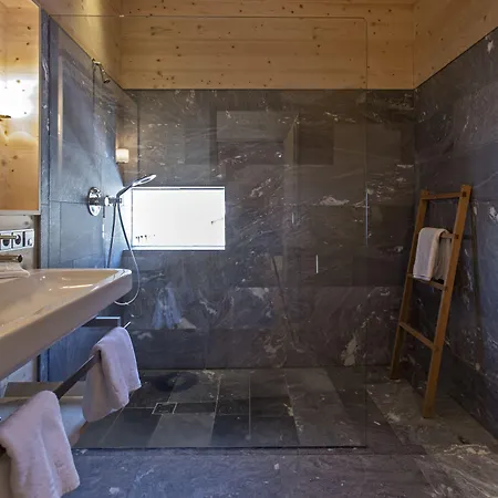 아파트 Alpenlofts
