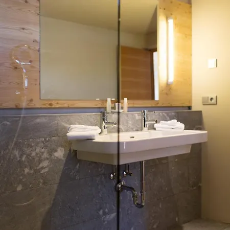 Alpenlofts 아파트 *